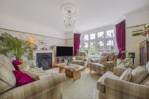 Living Room- click for photo gallery